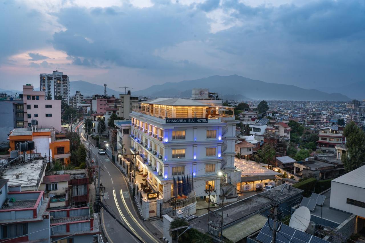 Shangrila Blu Hotel Lalitpur Extérieur photo