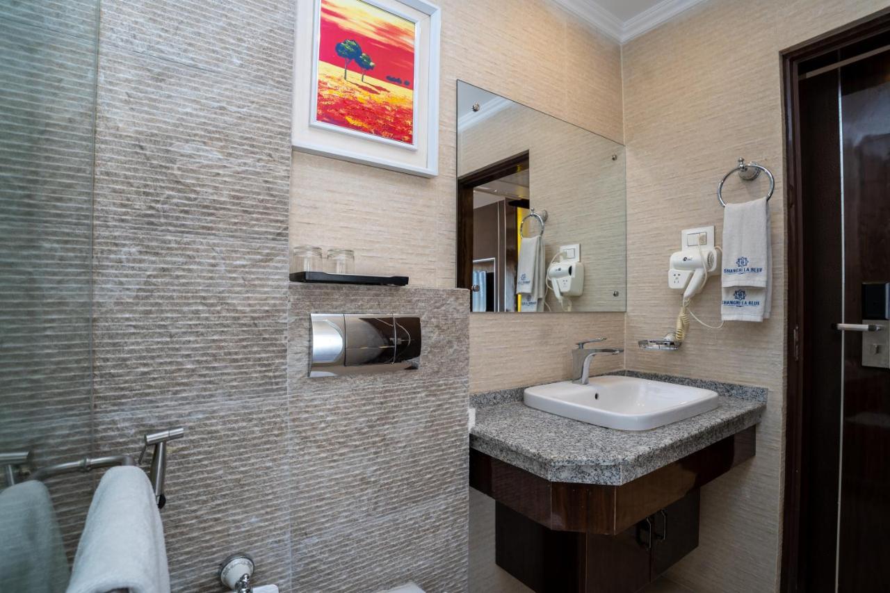 Shangrila Blu Hotel Lalitpur Extérieur photo